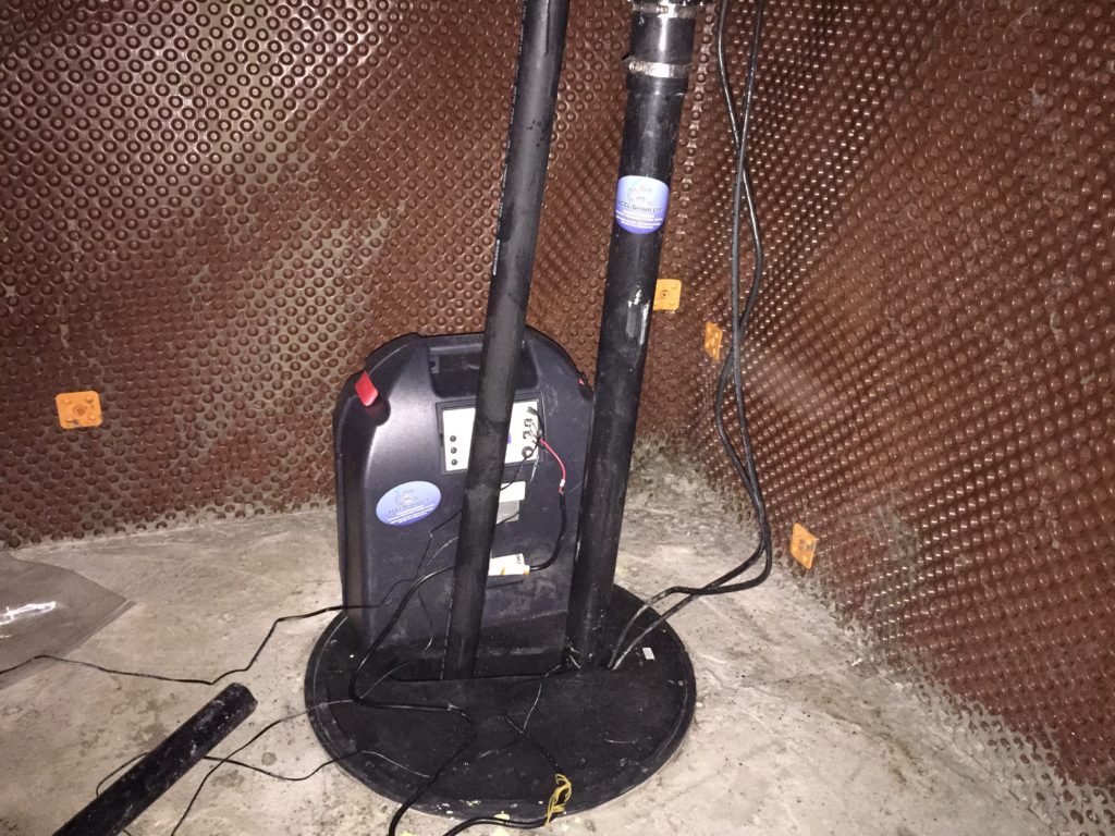 Sump Pumps Picking The Right One For Your Home ACCL Waterproofing   Sump Pump Installed 3 1024x768 